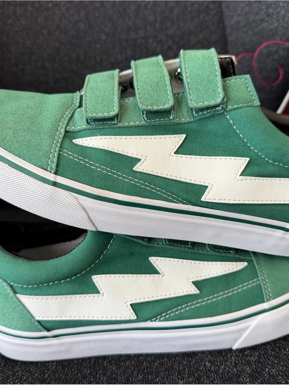 Revenge x Storm Green Velcro siez 9 $60